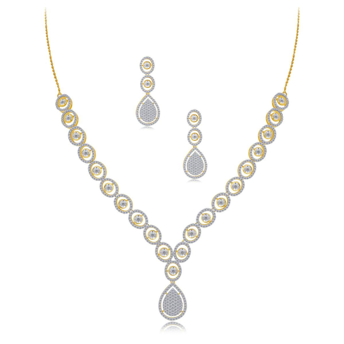 Emery diamond necklace