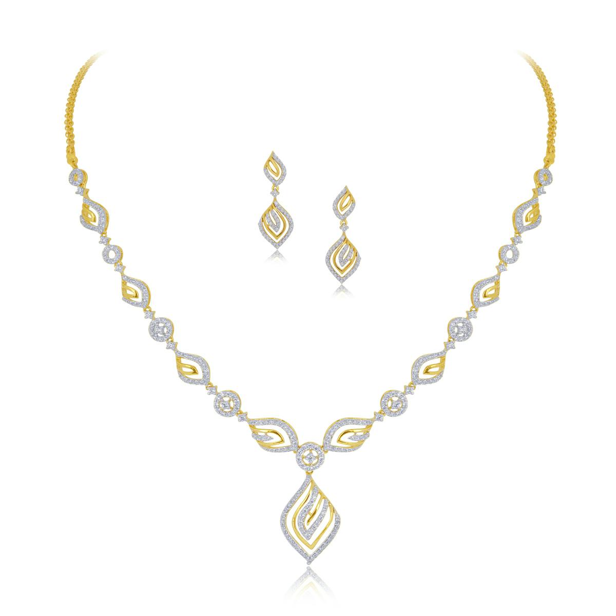 Regal Radiance Diamond Necklace