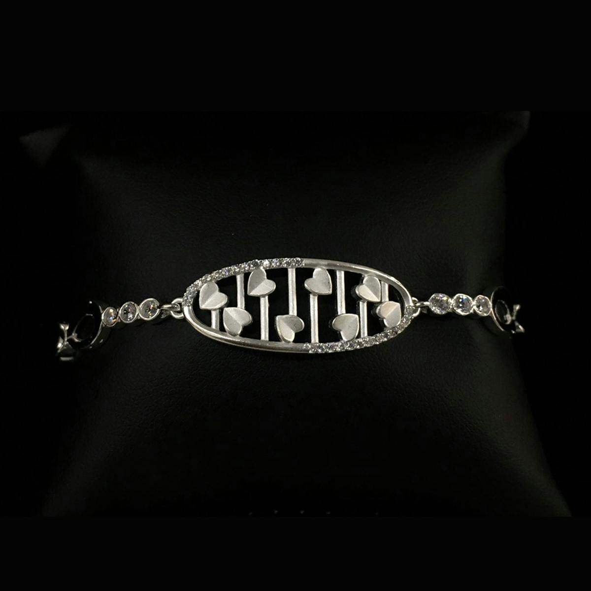 Gleaming Grace silver bracelet